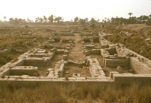 akalle:Temple of Khonsu, Thebes 