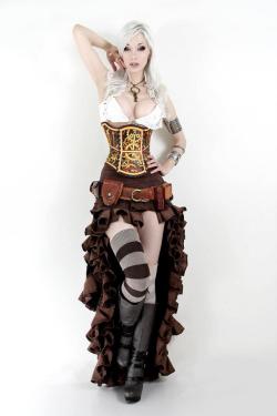ironperennial-deactivated201810:  Corset by Brute Force StudiosBlouse and skirt: Hand-madeBangles, boots and utility belt: EbaySocks: Sock DreamsKey necklace: Made by Tragically Adorned - available soon on SteampunkCouture 