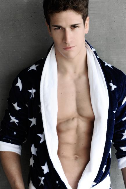 andromalehotness:  Christian Geisselmann