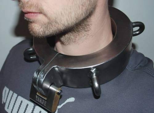 karl666:  Of course… collars reminds the slave his situation 