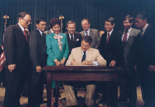 ourpresidents:
“ Today in history, The Japanese-American Internment Compensation Bill is Signed by President Ronald Reagan.
In 1942, President Roosevelt signed Executive Order 9066 which was used almost exclusively to intern Americans of Japanese...