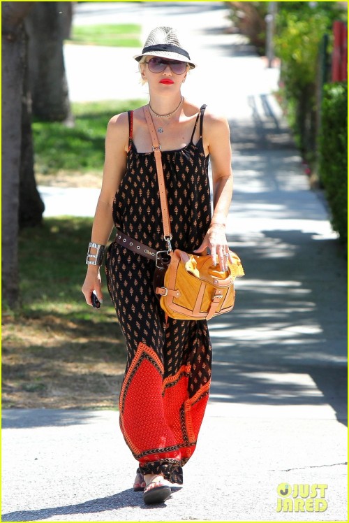  Gwen Out In West Hollywood, August 9. More: No Doubt Brasil.