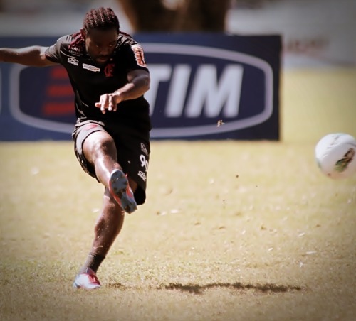 nosso-fla:  Clube de Regatas do Flamengo, NFAgosto 10, 2012 — CT de Vargem Grande 