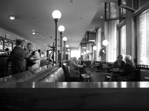 XXX ichliebedichberlin:  Berlin_Café_Einstein photo