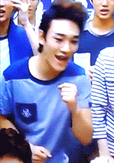 teonbaek:Dancing Machine Chen (◕‿◕✿)
