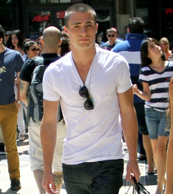  colton haynes 