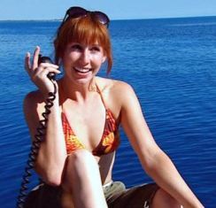   Mythbusters challenge ☠  - Post anything you want (Mythbusters related) Part 1. Kari Byron’s attractiveness appreciation.  