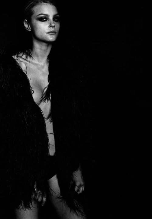 Porn photo Model: Jessica Stam Photographer: Peter Lindbergh