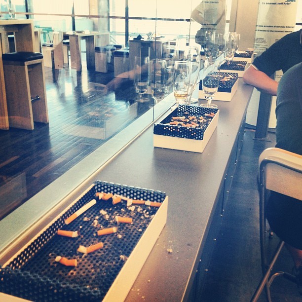 Smokers Ghetto   (Scattata con Instagram presso Smoking Lounge / Sala Fumatori)