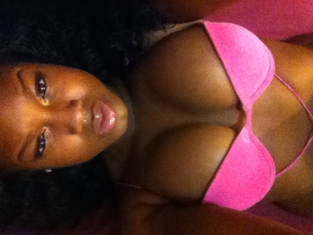 fuckyeahdarkgirls:  #Brownskin #ChinkeeEyes #Kitty  Twitter:@thiskittybad Instagram :