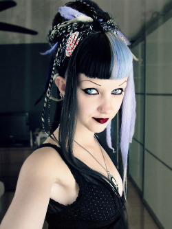 ilovegothgirls:  Miss Spooky by Psychara 