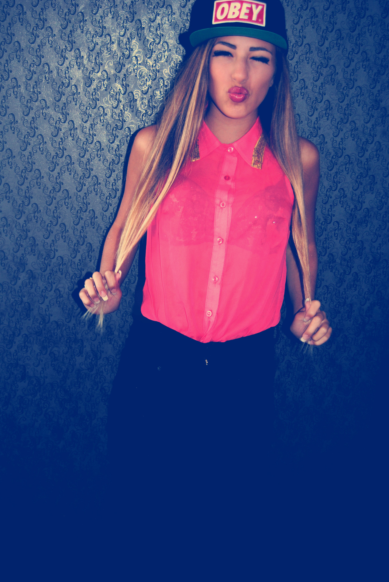 jessyobeey:  jessyobeey  naayeediamond i follow back (^-^)/  