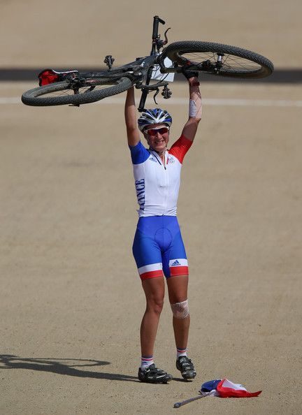 thefitnessmaniac:  gotta love a cyclist’s legs! 