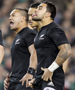 tongansharkboy-blog-blog:  Liam Messam and his boss Pukana ,