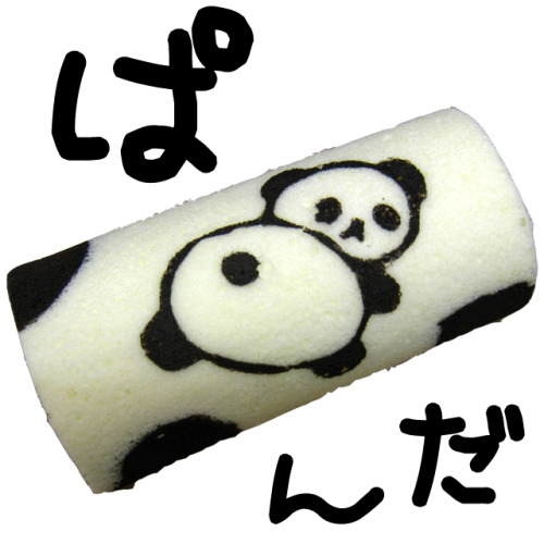 Panda Roll Cake! Eat it from its cute butt <3 Available for purchase online within Japan. 