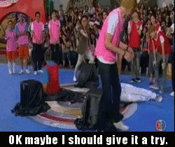 mandersyoo:   Kris enjoyed the game.   Omg, his face. He is such a brat. But at