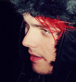 sweetcurse:  [8/50] Pictures of Gerard Way. 