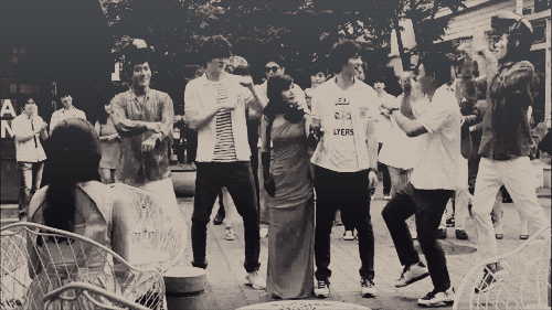 cnbjonghyun:  collin oppa gangnam style xD 
