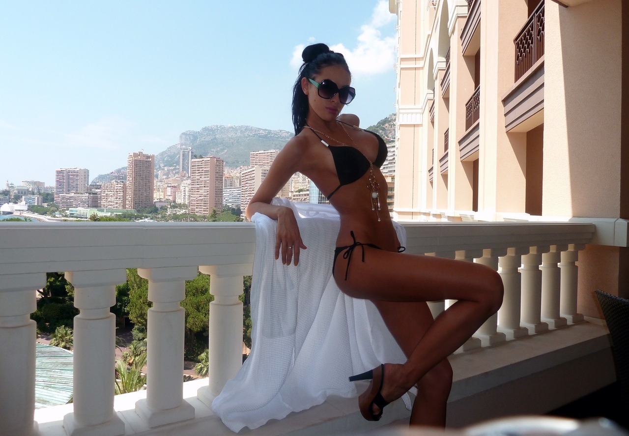 You can see that she is a slut, but she is hot!
