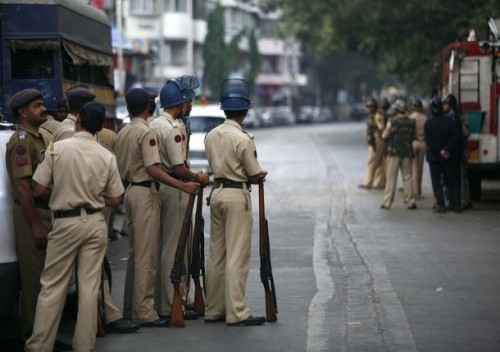 Enfields TodayIndian Police armed with Enfield Rifles respond to the Mumbai terrorists attacks, 2008