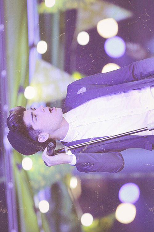 mostlymalik:  Zayn being beautiful and killing me 