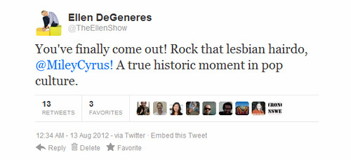 inked-ocean:  interestedandarrogant:  degenerossi:  degeneres-derossi:  thatgirlanon:  djmalikme:  dying  ILY ELLEn omg  omffg  Hahahha!!  Pahahaha. I love that woman.  ALL OF THE AWARDS 