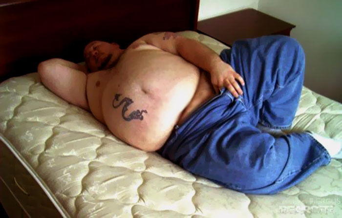 superchubby:  Tatooed belly