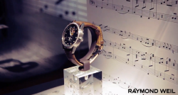 RAYMOND WEIL Watch Display