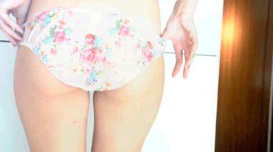 babygirl629:  Feeling a little cheeky … ;) xoxo