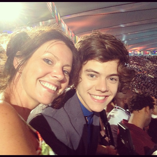  The fact he was sitting in between his sister and mum on the biggest night of his