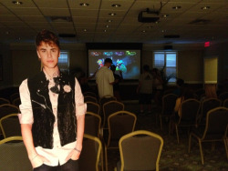 justindoingstuff:  Justin attends teen wii night at his hotel 