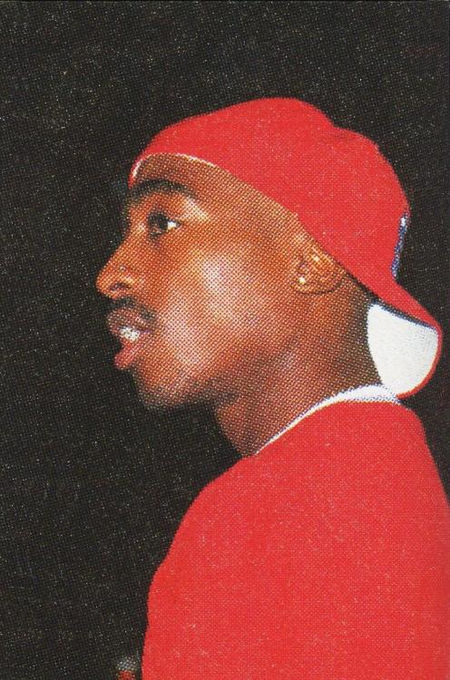 vivalatupac:  25 Apr 1994 at the Source Awards 