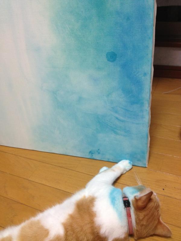 dranktoomuch:  Twitter / cojicojimaX: なんで描きかけのパステルの絵が毎日白に戻るのか、やっ