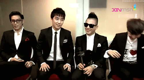 shineekhjbigbang:  GD &amp; TOP’s reactions, lolol.  