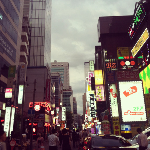 amijinju:  Gangnam Backstreet 