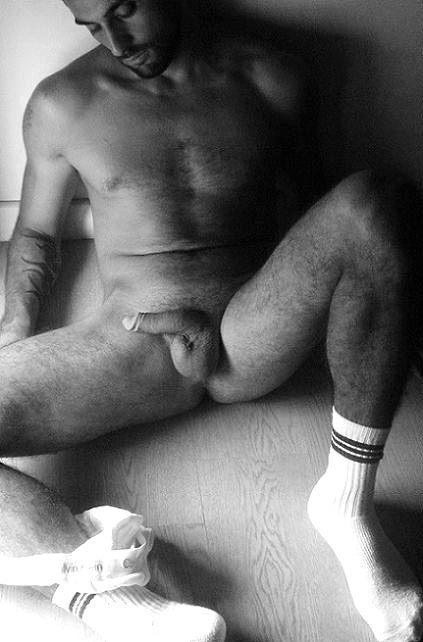 meninsocks:  Submitted by: Tony Tone Fuck this is hot buddy, nice fucking legs, socked