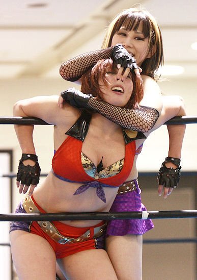 Female Japanese wrestling: Mio Shirai and adult photos