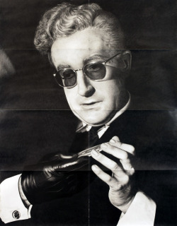 2Headedsnake:  Karl Haendel Dr. Strangelove, 2010Pencil On Paper165.5 X 131 Cm