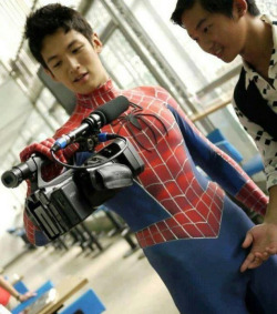 j-aime-asian-men:  Spider-Man 