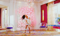 Lovatics & Smilers