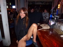 flashingfemales:  Julie P flashing at a bar….carrying