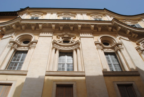 Palazzo di Propaganda Fide, Rome, details of the windows, project by Francesco Borromini.