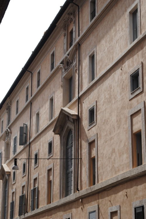 Palazzo di Propaganda Fide, Rome, details of the windows, project by Francesco Borromini.