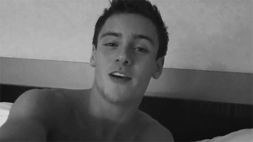 tomdaleytomdaley:  you cant see me but im in his bed with him.
