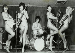 voodoomoonshine:The Ladybirds….the world’s first all topless girl band….