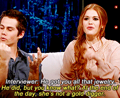 itsfuuh:   Would you want to see Lydia give Stiles a shot?   