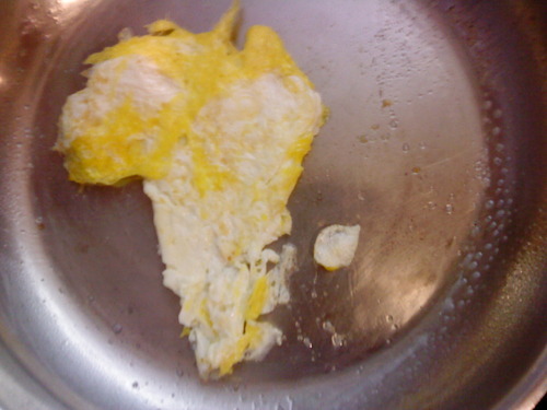 sclez:  sweetbuttandhellabooty:  can we just take a moment and think about the time my dad accidentally made a fried egg that looked exactly like africa   i’m the most impressed by the fact the egg also has madagascar madeggascar 