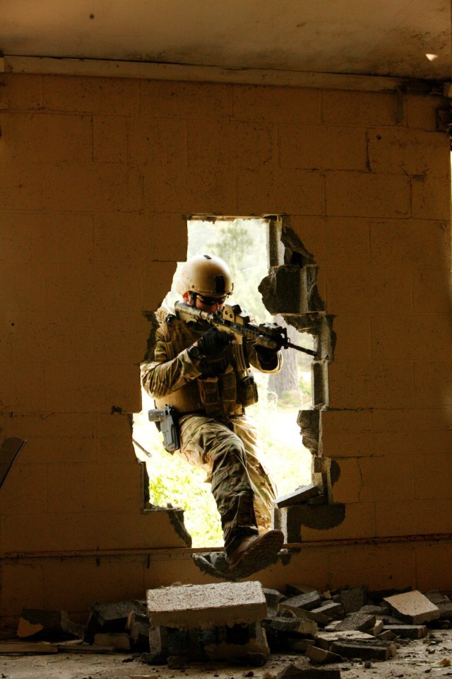 tyquinn8224:   victran:  Green Berets from the 20th Special Forces Group (Airborne)