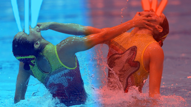 the-absolute-funniest-posts:  favorite thing about the olympics: synchronized swimming