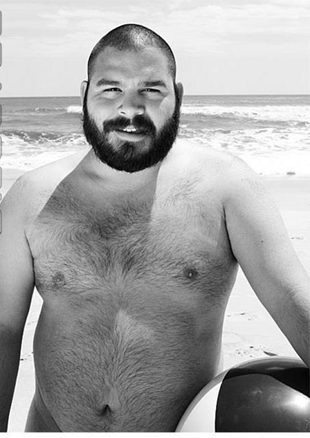 hotbears:  http://hotbears.tumblr.com/ 